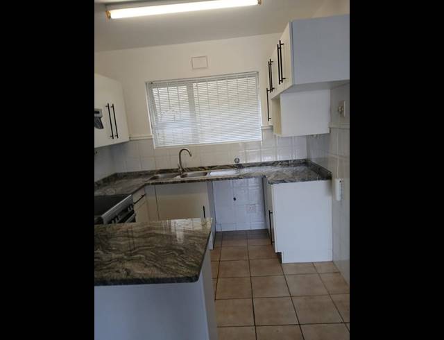 2 BEDROOM SIMPLEX FOR SALE IN RAMSGATE SOUTH
